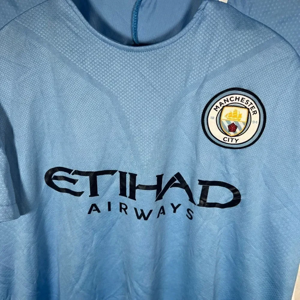 MANCHESTER CITY ENGLAND 2017/2018 HOME FOOTBALL SHIRT JERSEY